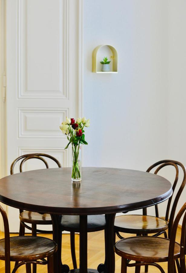 Apartment Wien Luaran gambar
